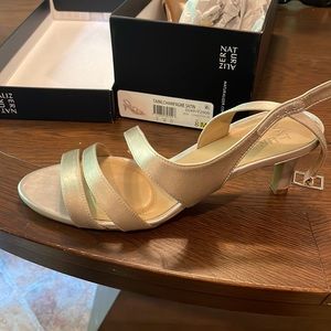 Naturalizer Taimi champagne satin size 8
